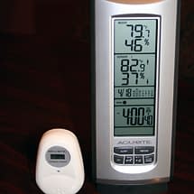 Temperature & Humidity Monitor